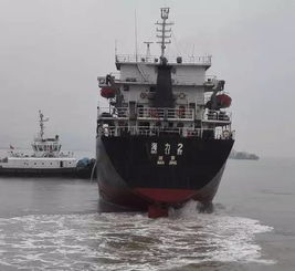 港服公司拖輪協助失控船 海力2 安全脫險