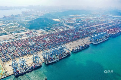 山東港口青島港暢通物流“大動脈”,前灣三期碼頭靠泊超2萬箱大船,同比增長18%
