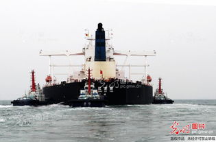 山東青島 滿載30萬噸級油輪首航青島深水航道